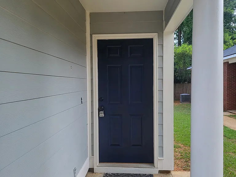 3104 Wax Myrtle Ln — Photo 2