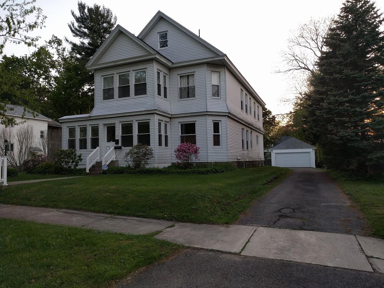 112 Stratford Ave A, Pittsfield, MA 01201 Zillow