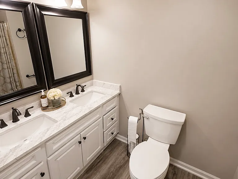 1427 Sedum Sq — Photo 12