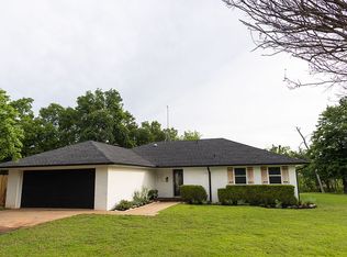 403 Timber Creek Dr, Tuttle, OK 73089