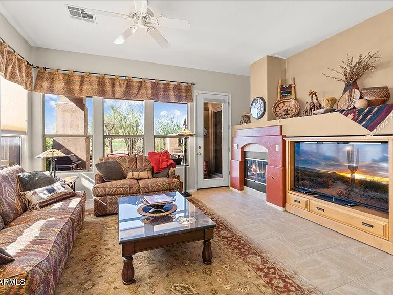 9670 E Chuckwagon Ln — Photo 12