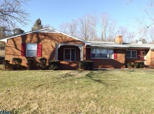 1020 Thomas Jefferson Pkwy, Charlottesville, VA 22902