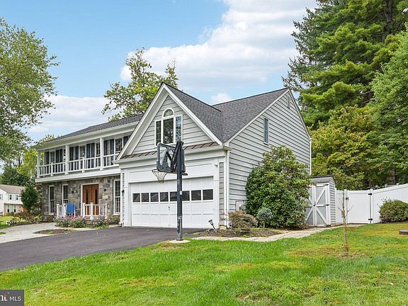 2nd image of 12537 War Admiral Way