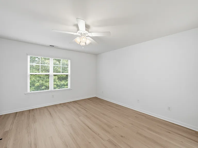 3015 Berkeley Springs Pl — Photo 15