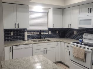 6038 Spinnaker Blvd, Englewood, FL 34224
