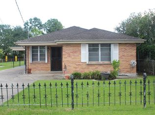 9219 Rosecrest Ln, New Orleans, LA 70123