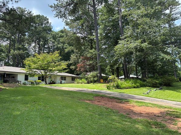 252 Skyland Dr