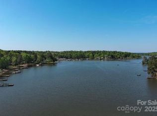 2529 Bowden Rd, Camden, SC 29020