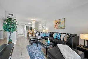 2236 N Cypress Bend Dr #311 — Photo 29