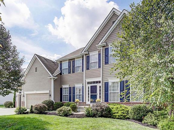 3rd image of 13949 Bainwick Dr NW