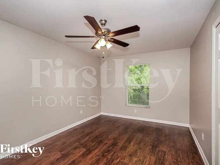 8097 Albatross Rd — Photo 11