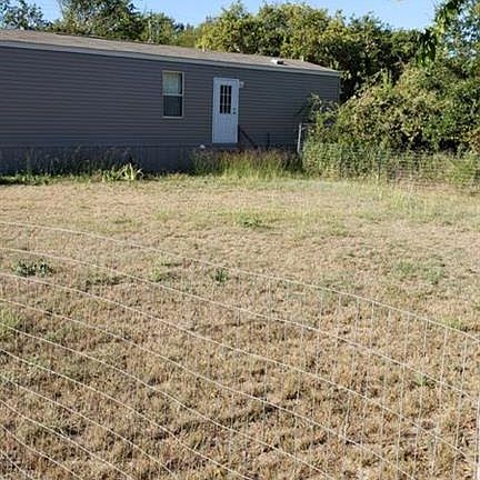 2nd image of 5710 Lake Granbury Trl