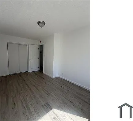 9719 Cherry St #1 — Photo 10