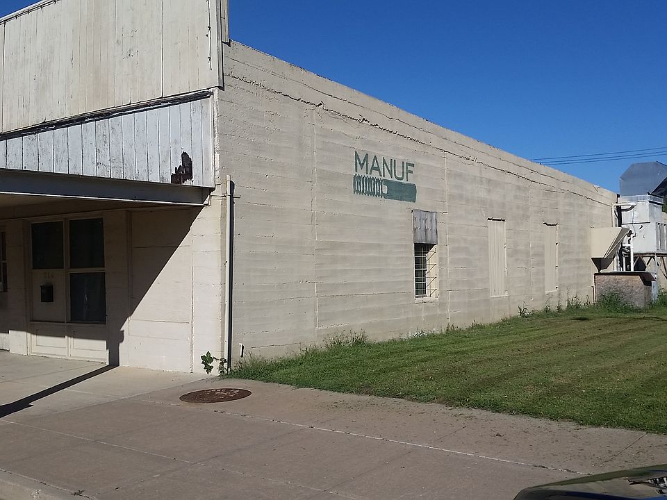 South side and available lot