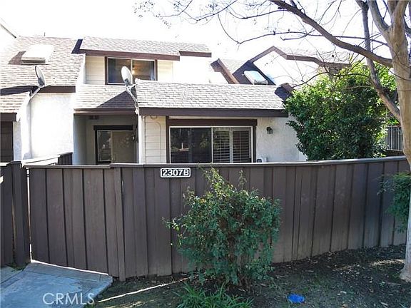 2nd image of 2307 S Greenwood Pl APT B
