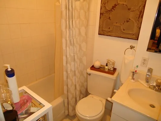 Rented by Village Living Realty | media 16