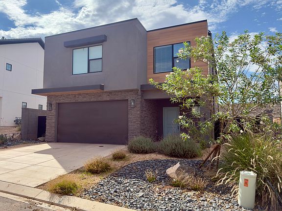 3rd image of 1610 S Ripple Rock Dr