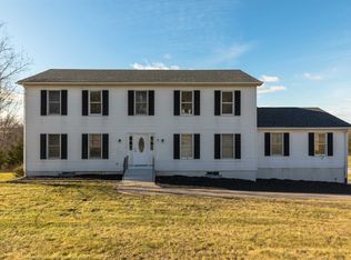2 Tree Line Dr, Wappingers Falls, NY 12590