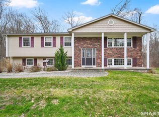 5 Lost Brook Lane, Wallingford, CT 06492