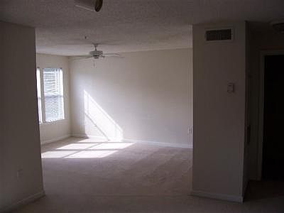 5th image of 60 Paddleboat Ln #604