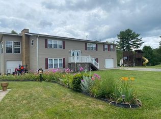 194 Ridgepark Dr, Beckley, WV 25801