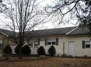 764 Bates Meadow Ln, Pacific, MO 63069