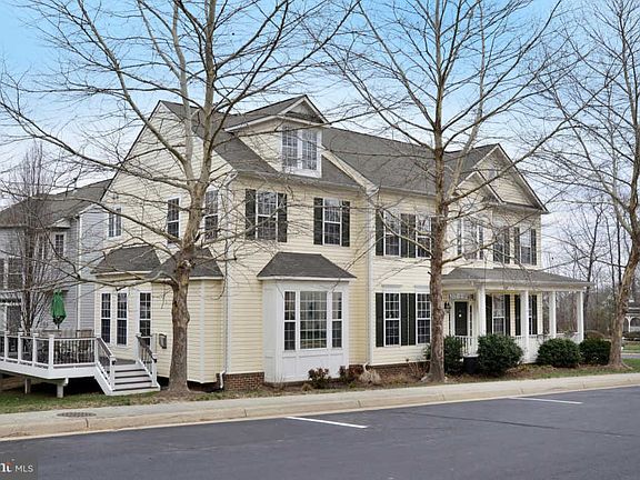 2nd image of 21547 Overland Park Dr