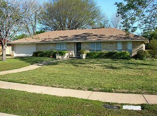 11211 Odette Ave, Dallas, TX 75228