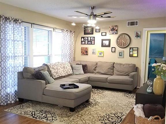 2nd image of 1517 Elizabeth Dr