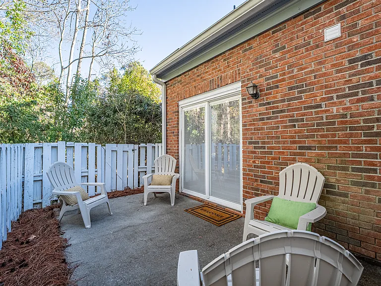 1019 Hulon Ln — Photo 16
