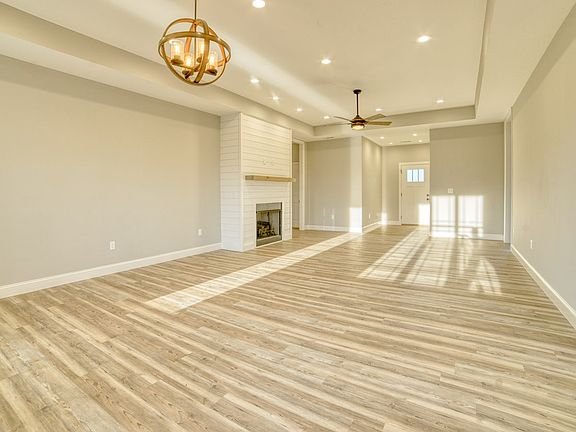 3rd image of 3037 Bridgewater Blvd