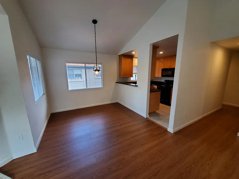 11353 Avenida De Los Lobos #G — Photo 4