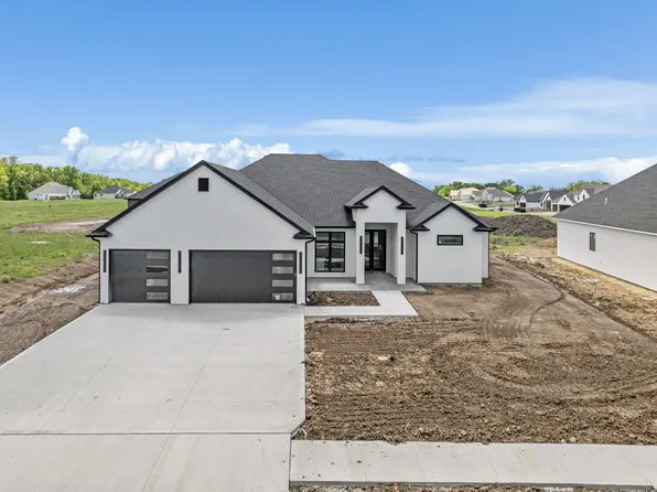 6512 Portcrawl Dr, Columbia, MO 65201