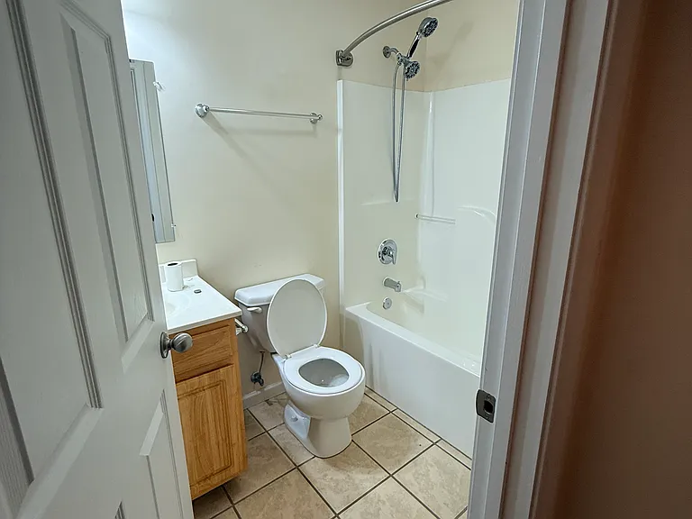 Dove Dr — Photo 7