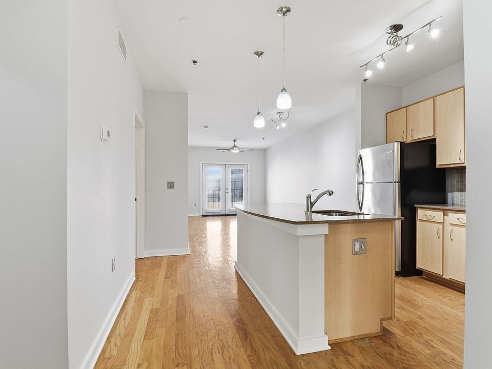 1st image of 1803 Broadway APT 519
