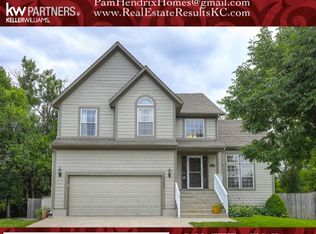 19935 W 218th St, Spring Hill, KS 66083