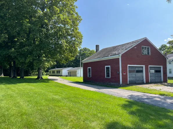 798 River Road, Eliot, ME 03903