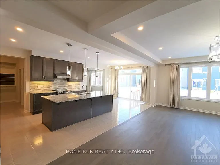 718 Brittanic Rd — Photo 12