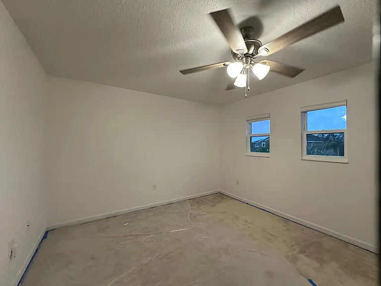 2104 Stillwood Way — Photo 32