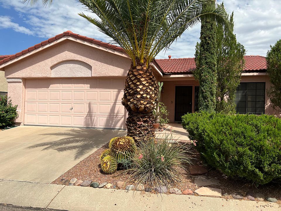 1st image of 586 W Summer Rain Dr