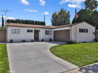 8030 Hesperia Ave, Reseda, CA 91335