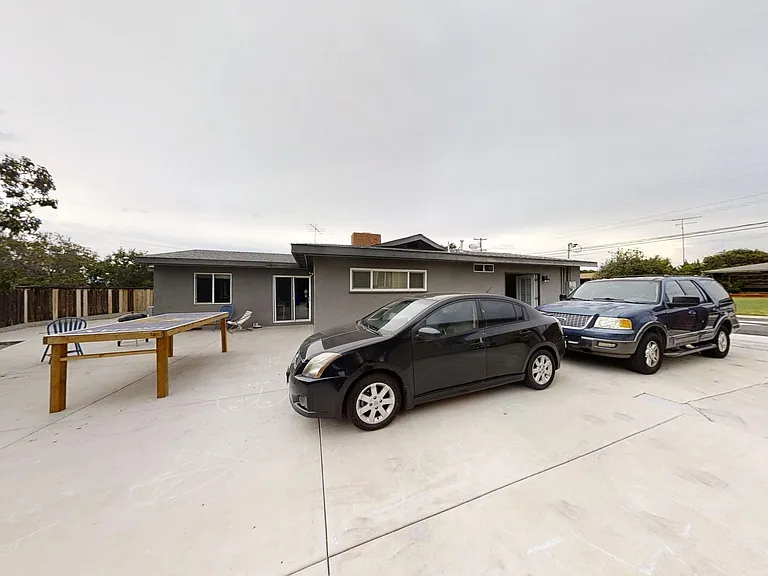 5214 E Falls View Dr — Photo 9