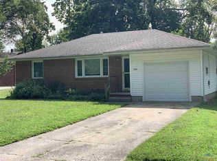 206 E Wilson St, Clinton, MO 64735