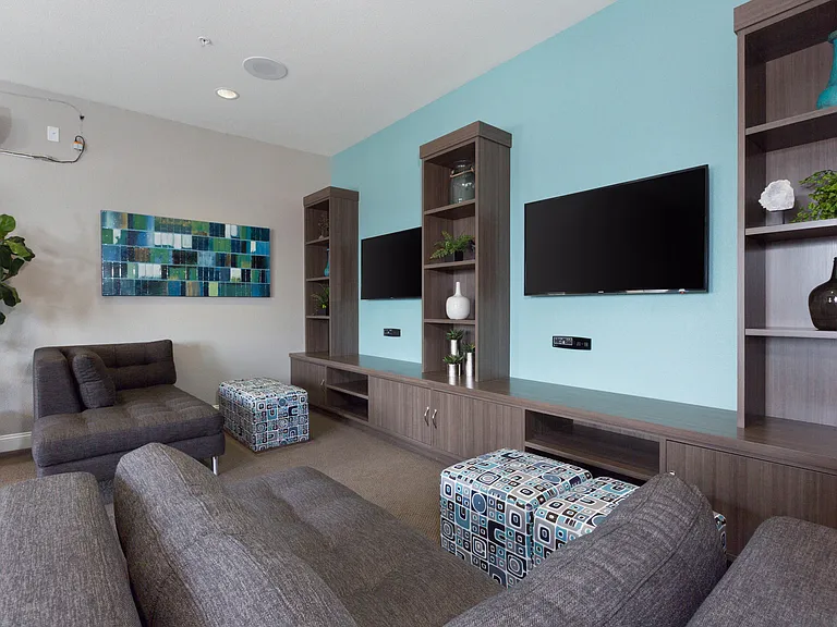 Amalfi Apartments — Photo 26