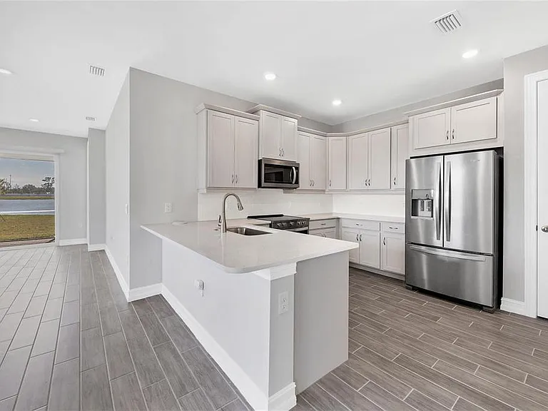 111 Ibiza Loop — Photo 13