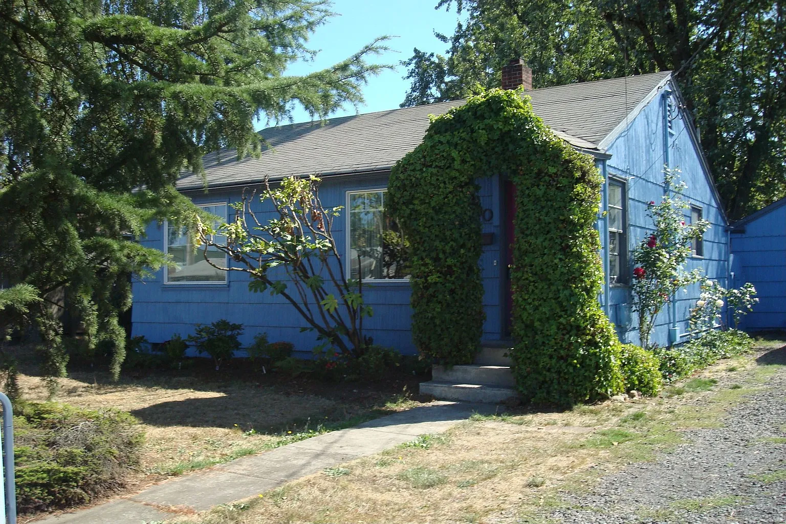 1790 W 18th Ave photo 1