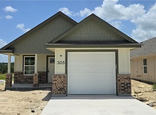 305 Monty Ave, Copperas Cove, TX 76522