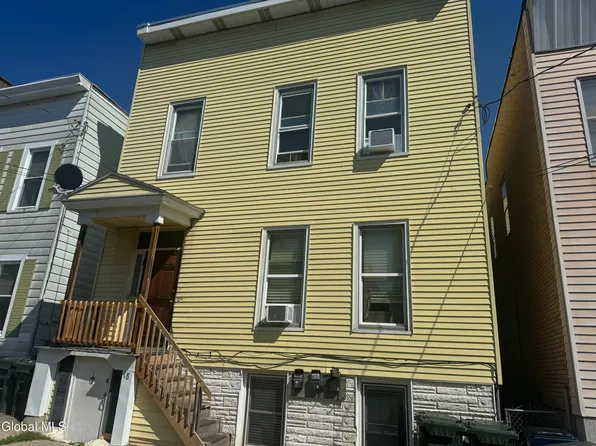 18 Church St, Cohoes, NY 12047