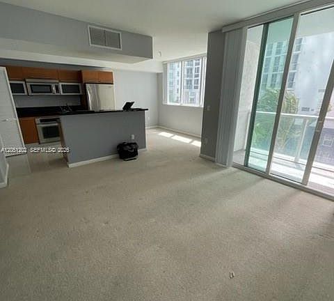 4th image of 253 NE 2nd St APT 1202