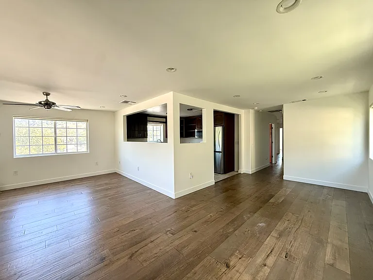 1616 Fargo St — Photo 4